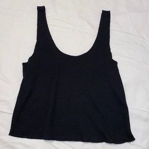 Black cropped tank top